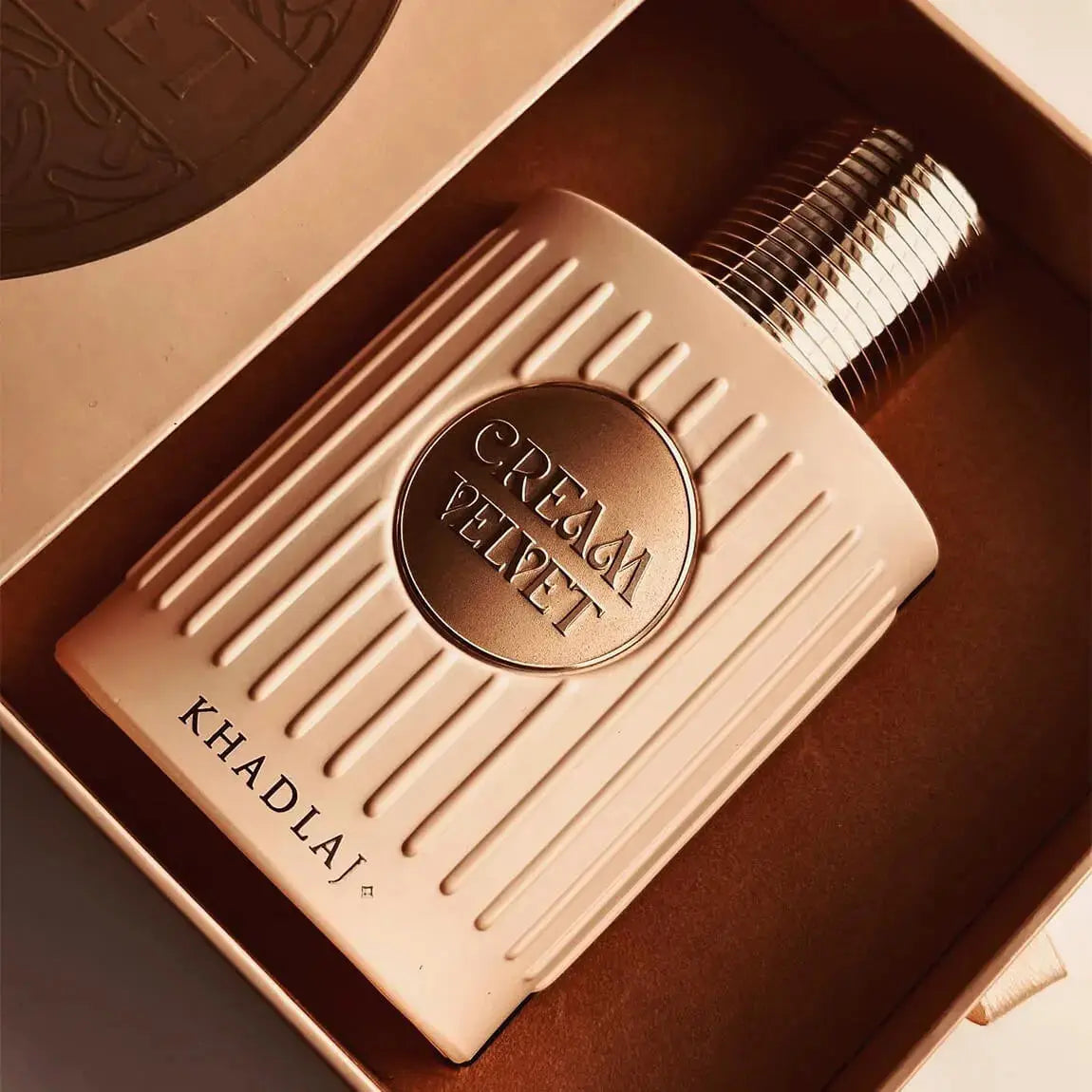 Cream Velvet - Khadlaj - Sample – Fragrantika